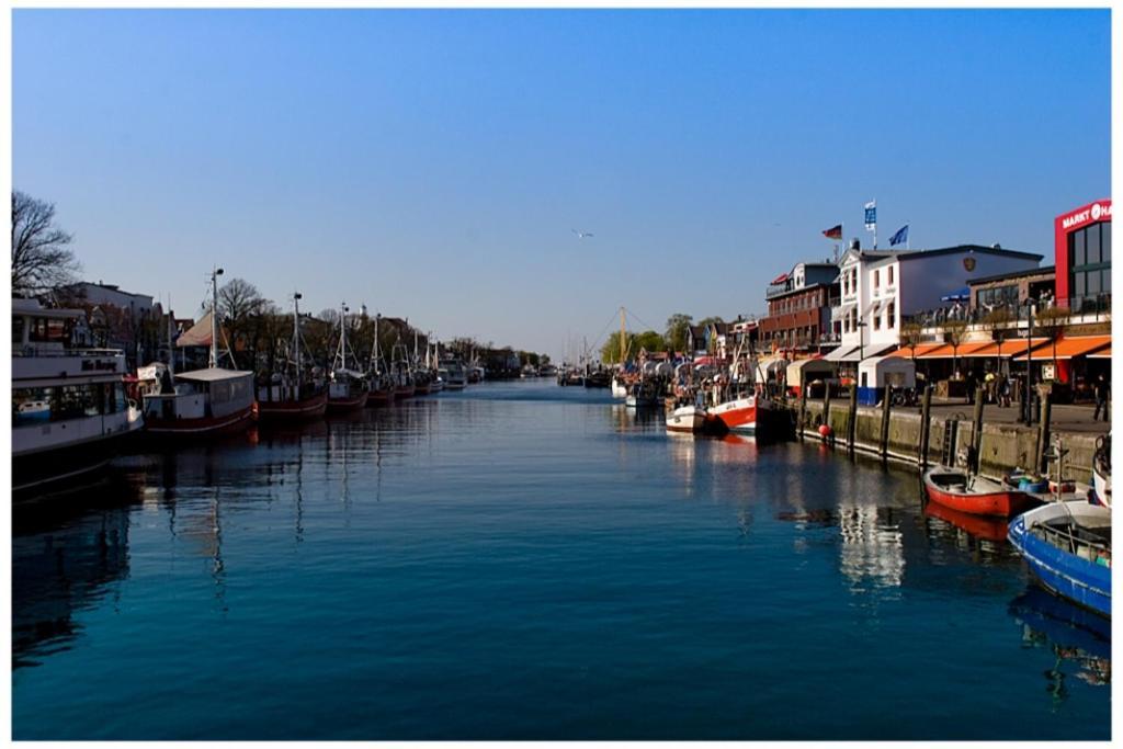 Sonnenuntergang, Am Leuchtturm Daire Rostock Dış mekan fotoğraf